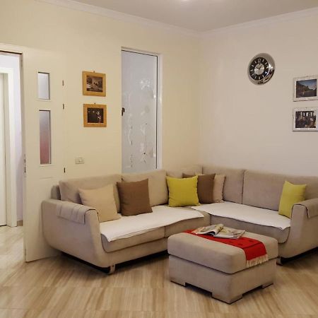 Holiday Center Apartment ชโคเดอร์ ภายนอก รูปภาพ