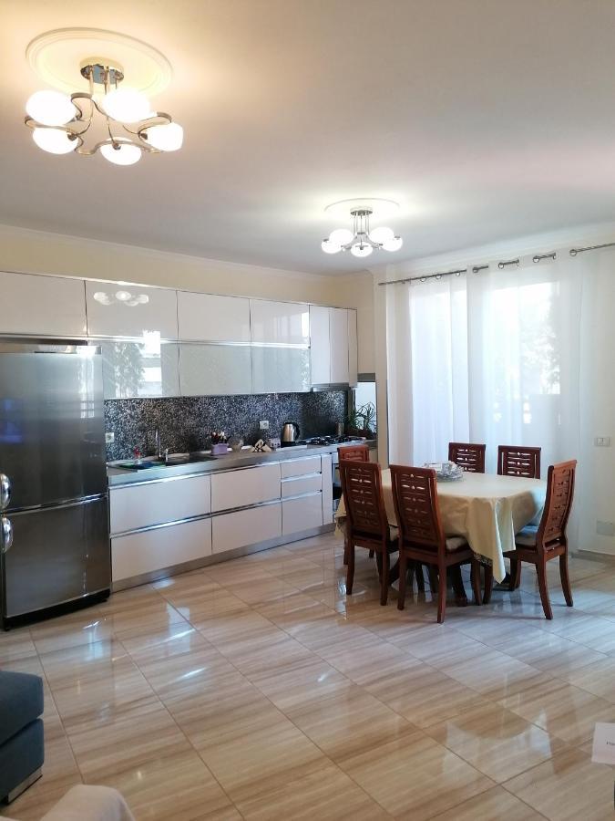 Holiday Center Apartment ชโคเดอร์ ภายนอก รูปภาพ